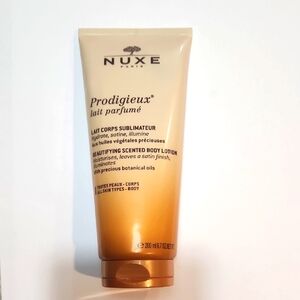 Nuxe Beautifying Scented Body Lotion